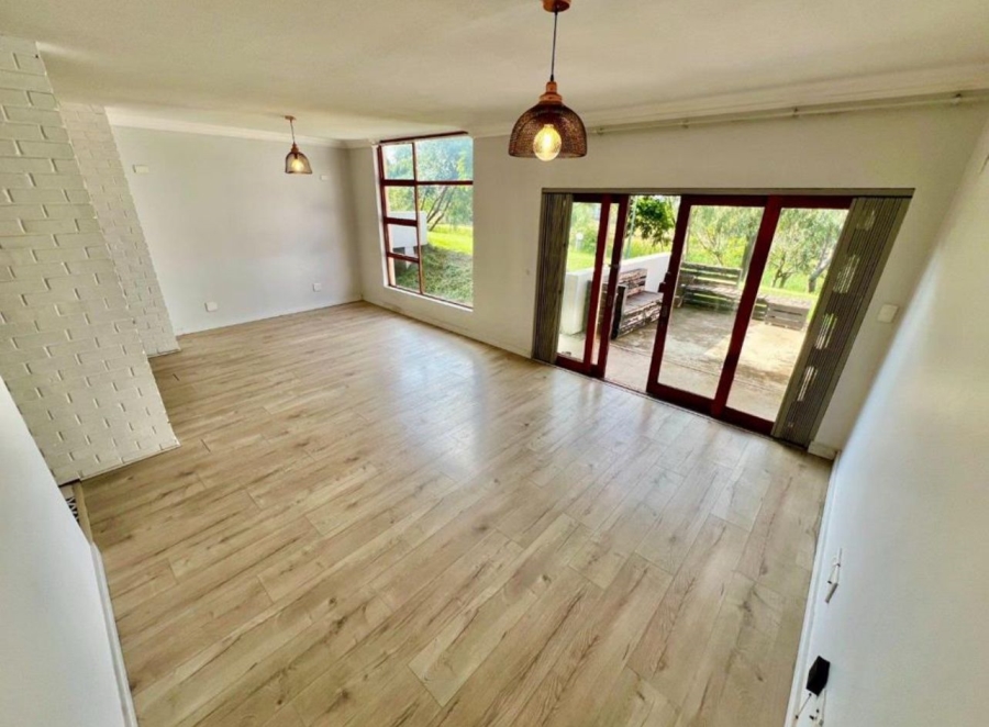 To Let 2 Bedroom Property for Rent in Midridge Park Gauteng
