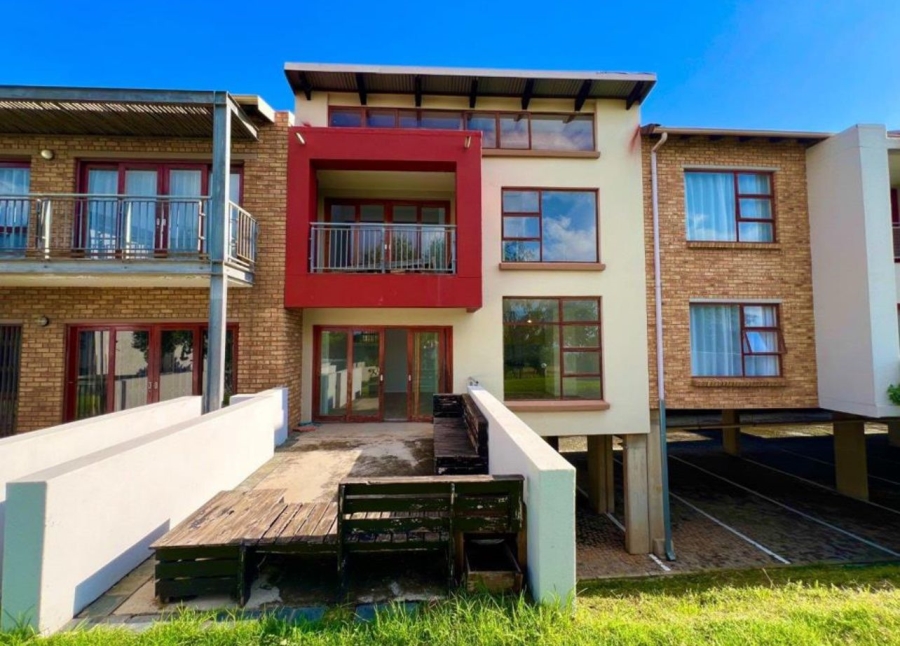 To Let 2 Bedroom Property for Rent in Midridge Park Gauteng