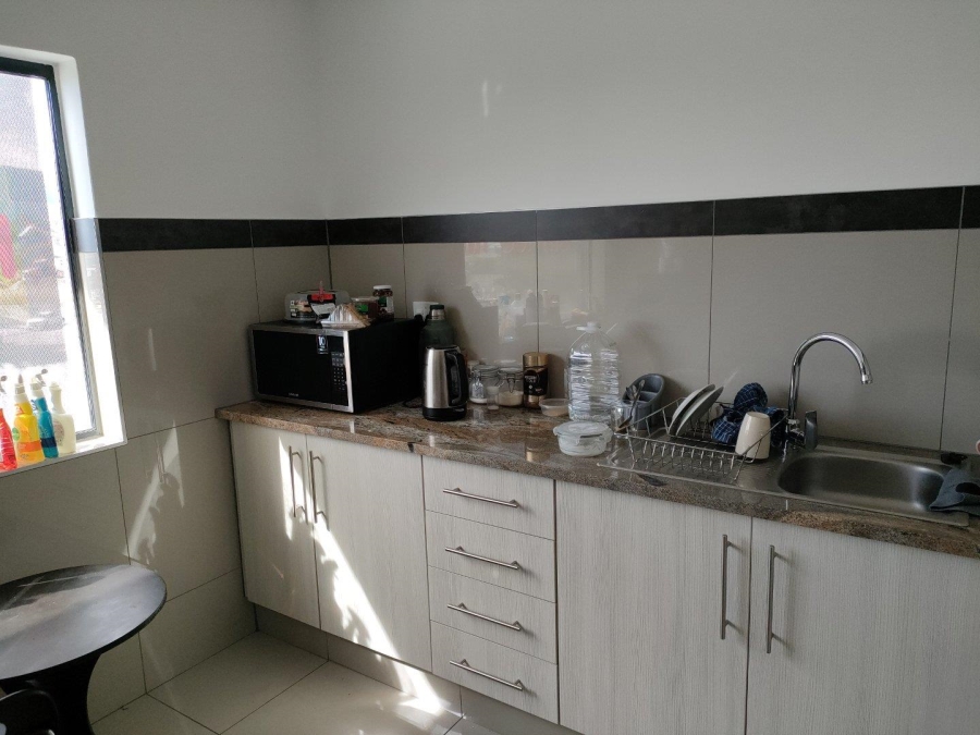 To Let commercial Property for Rent in North Riding Gauteng