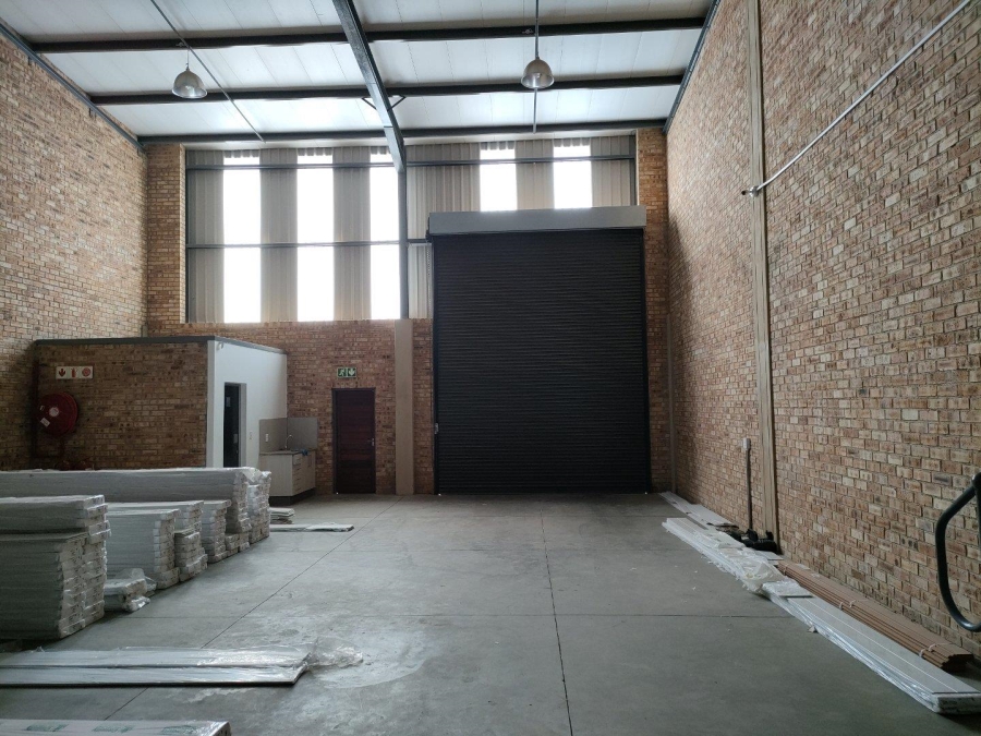 To Let commercial Property for Rent in North Riding Gauteng