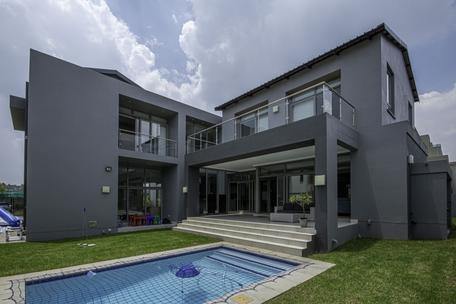 To Let 3 Bedroom Property for Rent in Waterfall Country Village Gauteng