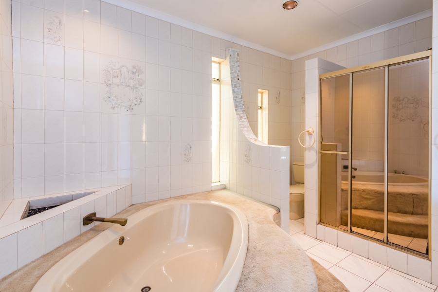 3 Bedroom Property for Sale in Kenmare Gauteng