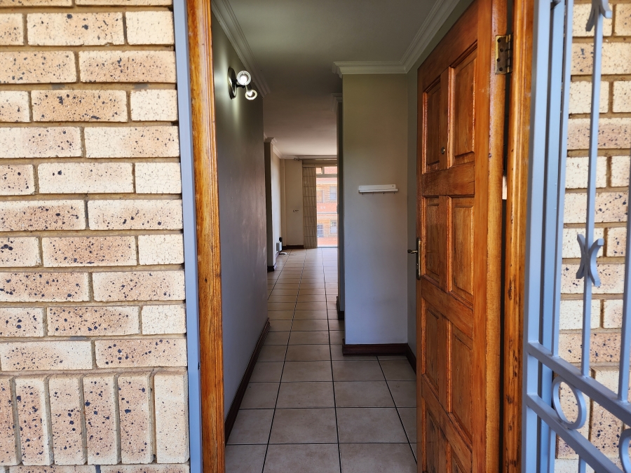 2 Bedroom Property for Sale in Hatfield Gauteng