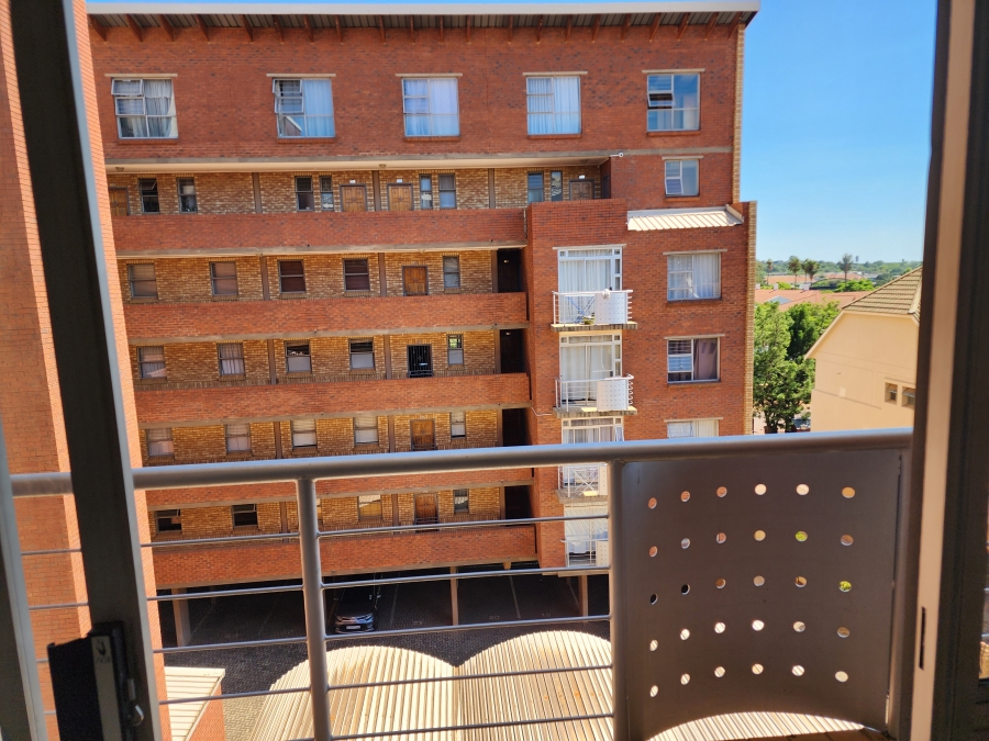 2 Bedroom Property for Sale in Hatfield Gauteng