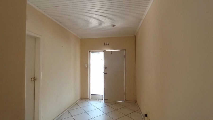 5 Bedroom Property for Sale in Kensington Gauteng