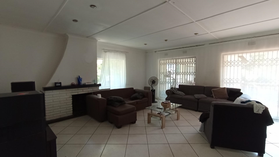 5 Bedroom Property for Sale in Kensington Gauteng