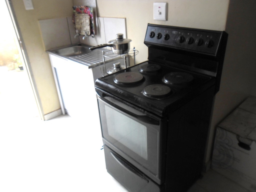 2 Bedroom Property for Sale in Lufhereng Gauteng