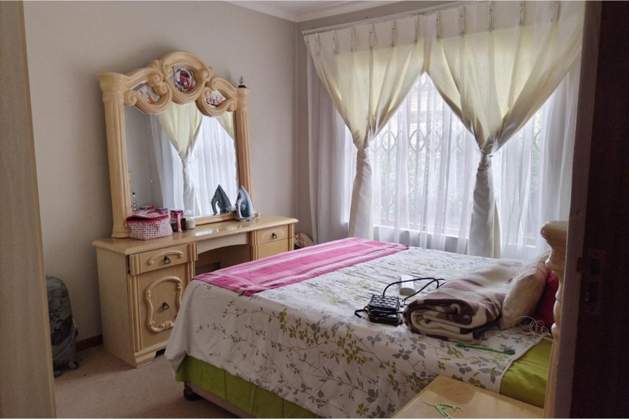 To Let 4 Bedroom Property for Rent in Noordwyk Gauteng