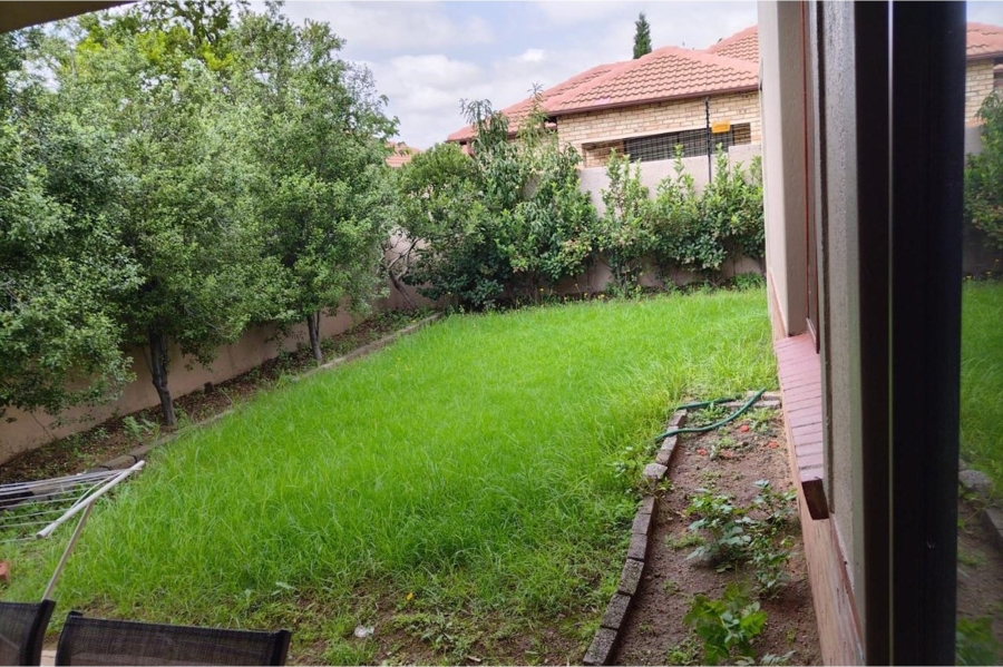 To Let 4 Bedroom Property for Rent in Noordwyk Gauteng