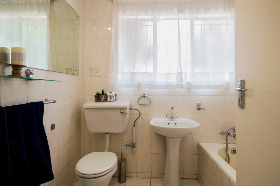 4 Bedroom Property for Sale in Harmelia Gauteng