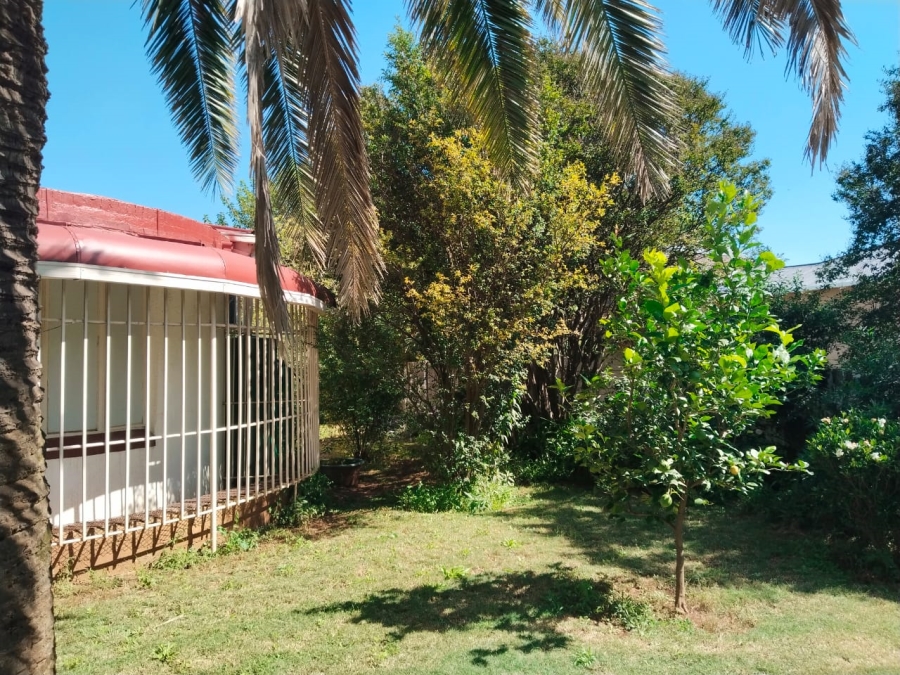 3 Bedroom Property for Sale in Rothdene Gauteng