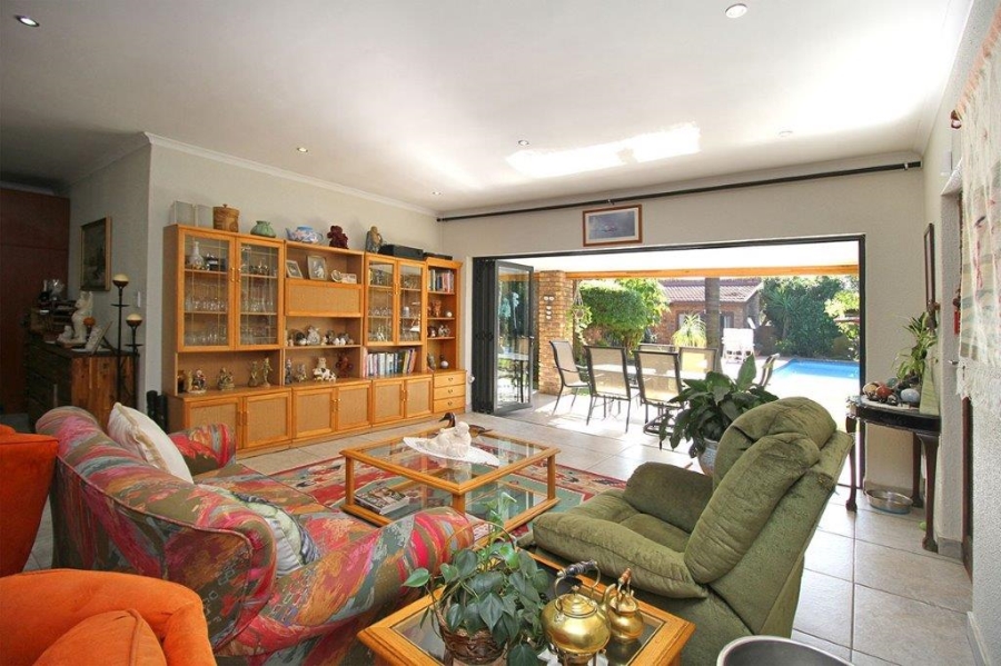 4 Bedroom Property for Sale in Marais Steyn Park Gauteng