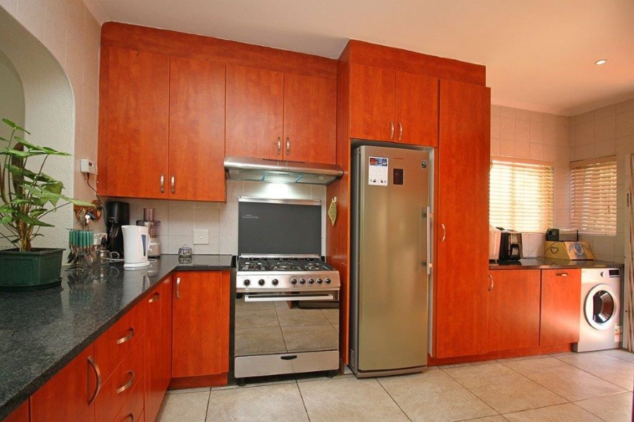 4 Bedroom Property for Sale in Marais Steyn Park Gauteng