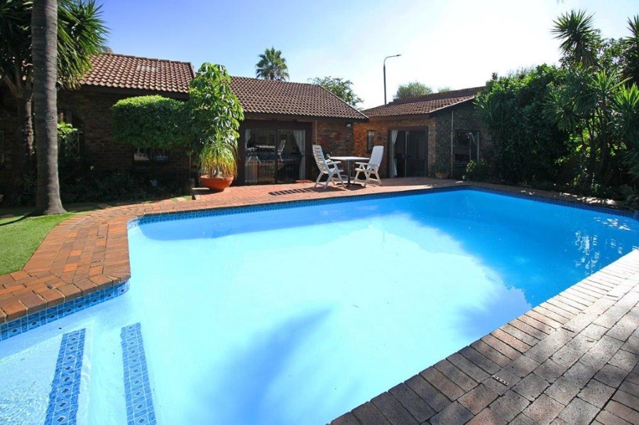 4 Bedroom Property for Sale in Marais Steyn Park Gauteng