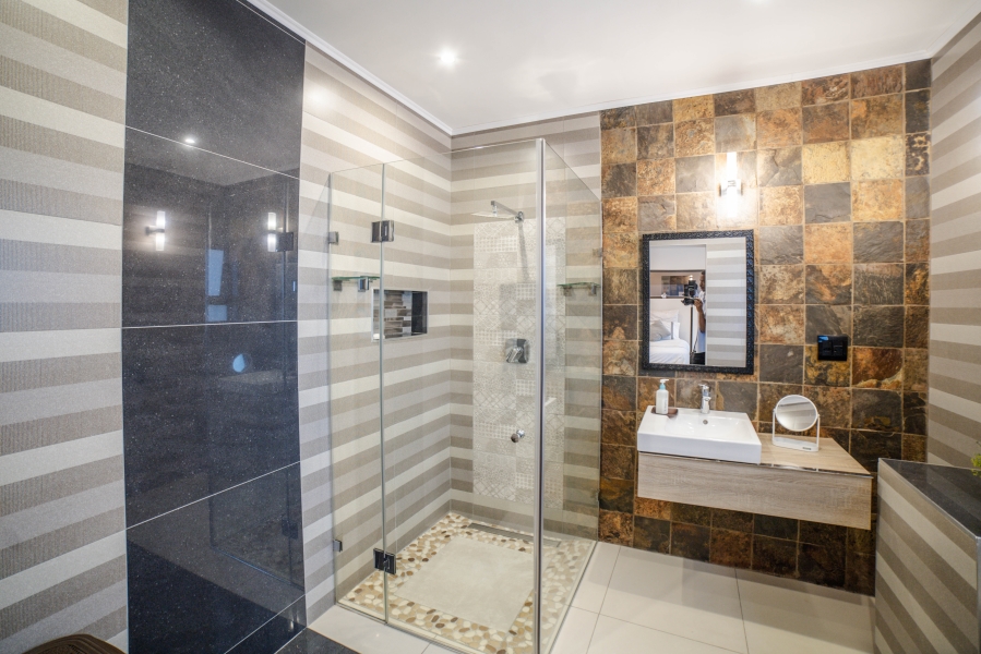4 Bedroom Property for Sale in Carlswald North Estate Gauteng