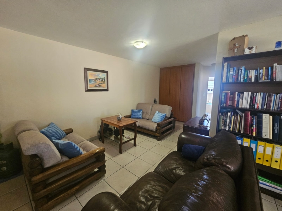 2 Bedroom Property for Sale in Randpoort Gauteng