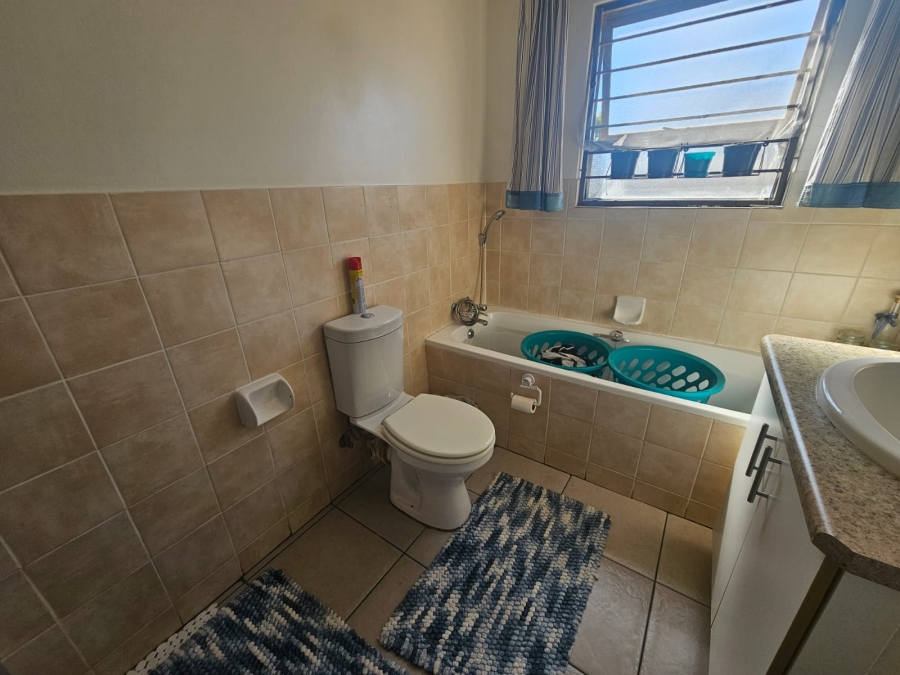 2 Bedroom Property for Sale in Randpoort Gauteng