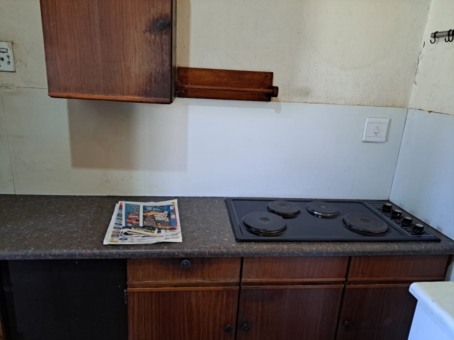 4 Bedroom Property for Sale in East Geduld Gauteng