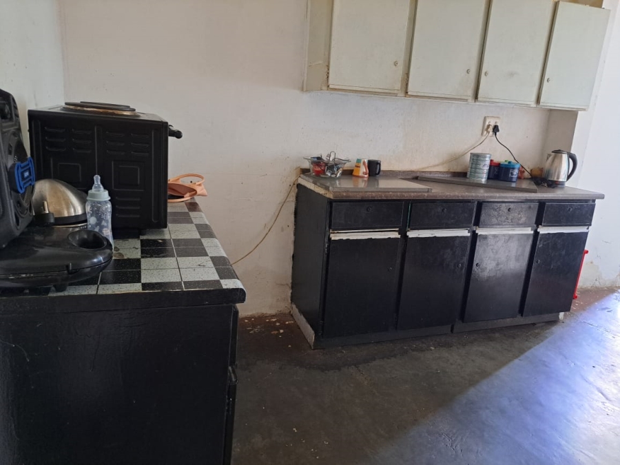 4 Bedroom Property for Sale in East Geduld Gauteng