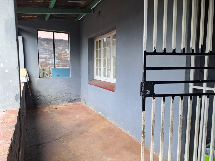 4 Bedroom Property for Sale in East Geduld Gauteng