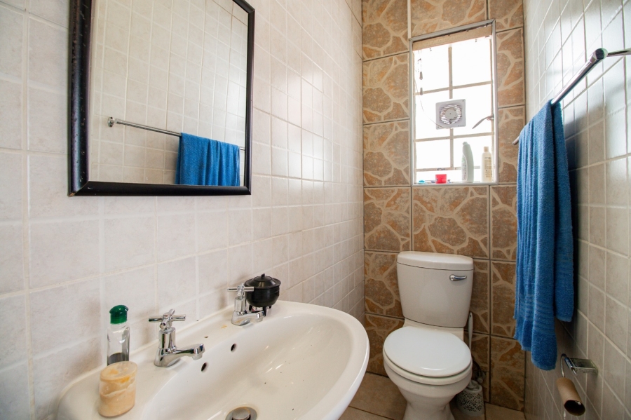 To Let 2 Bedroom Property for Rent in Rynfield Gauteng
