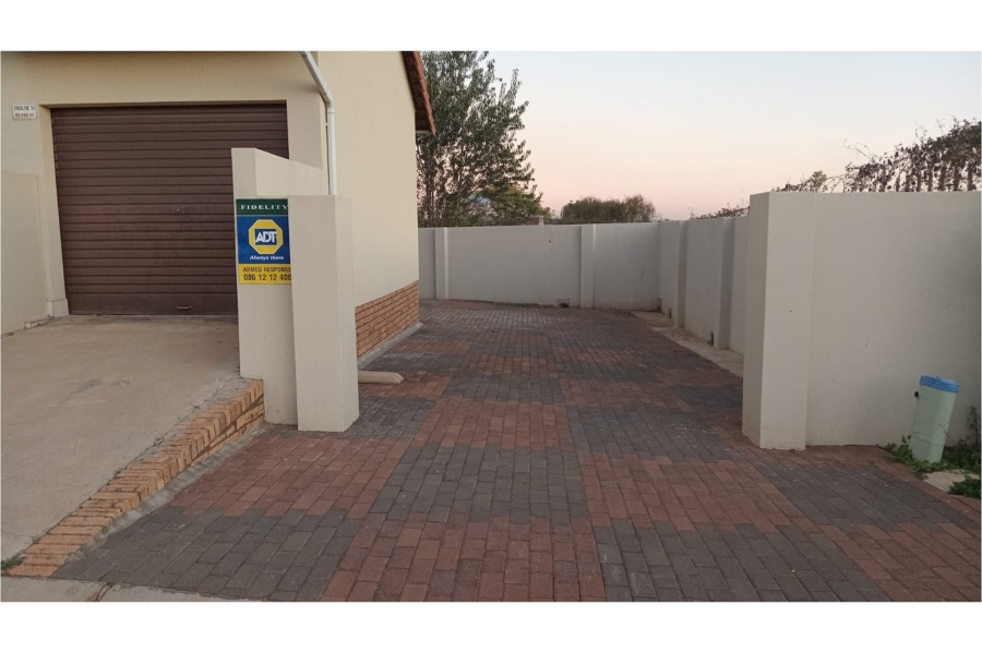 3 Bedroom Property for Sale in Witpoortjie Gauteng