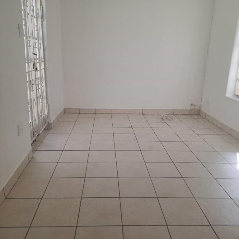 To Let 1 Bedroom Property for Rent in Sydenham Gauteng