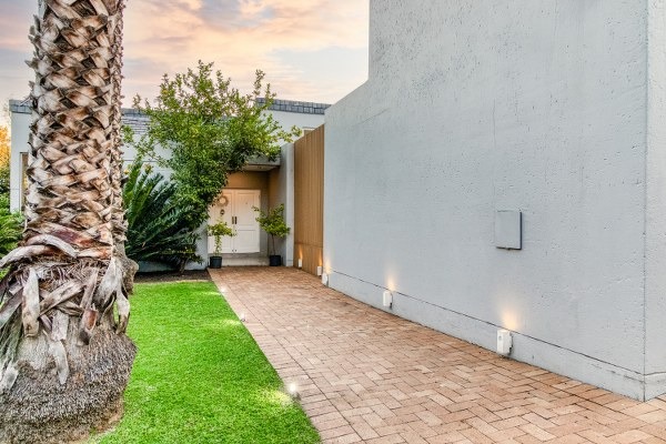 To Let 3 Bedroom Property for Rent in Dainfern Golf Estate Gauteng
