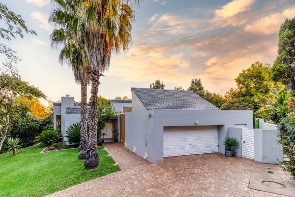 To Let 3 Bedroom Property for Rent in Dainfern Golf Estate Gauteng