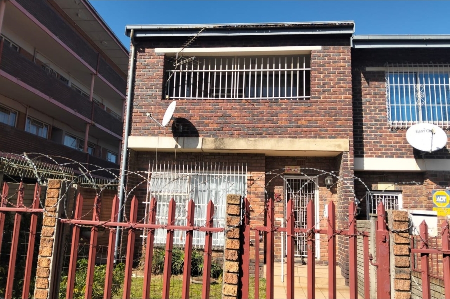 3 Bedroom Property for Sale in Rosettenville Gauteng