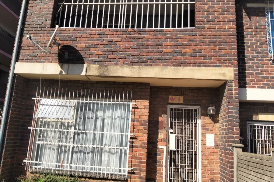 3 Bedroom Property for Sale in Rosettenville Gauteng