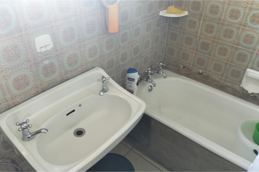 3 Bedroom Property for Sale in Rosettenville Gauteng