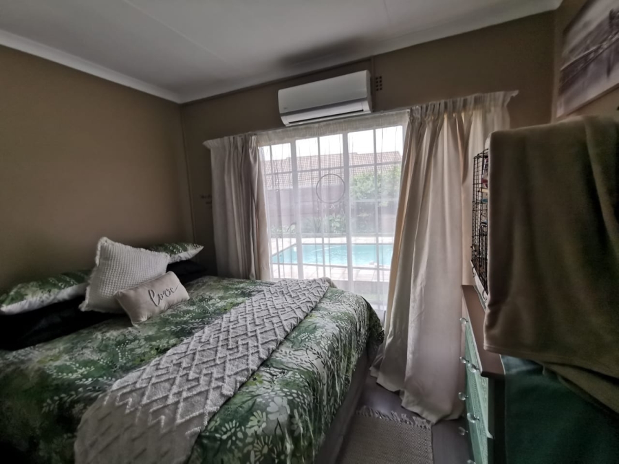 3 Bedroom Property for Sale in Verwoerdpark Gauteng