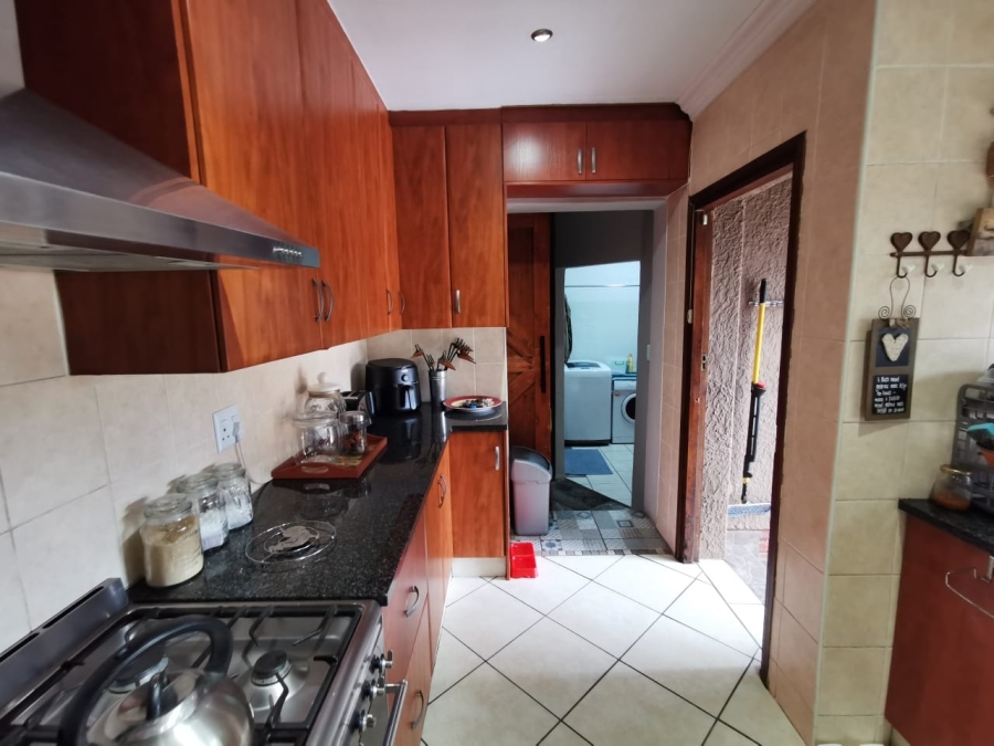 3 Bedroom Property for Sale in Verwoerdpark Gauteng