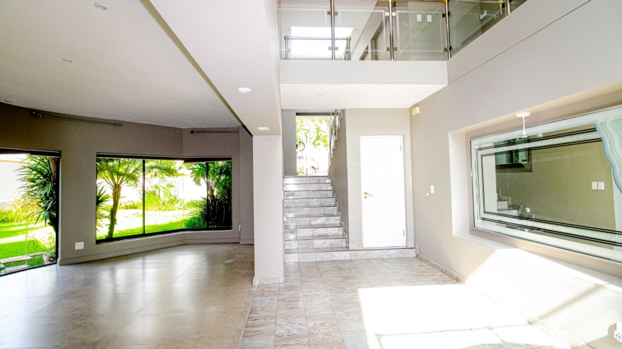 To Let 4 Bedroom Property for Rent in Dainfern Golf Estate Gauteng