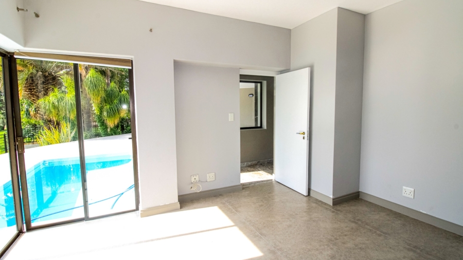 To Let 4 Bedroom Property for Rent in Dainfern Golf Estate Gauteng