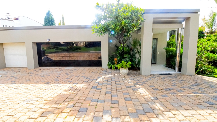 To Let 4 Bedroom Property for Rent in Dainfern Golf Estate Gauteng