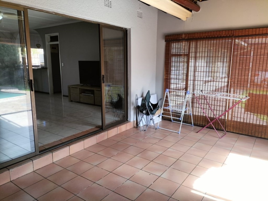 3 Bedroom Property for Sale in Florida Lake Gauteng