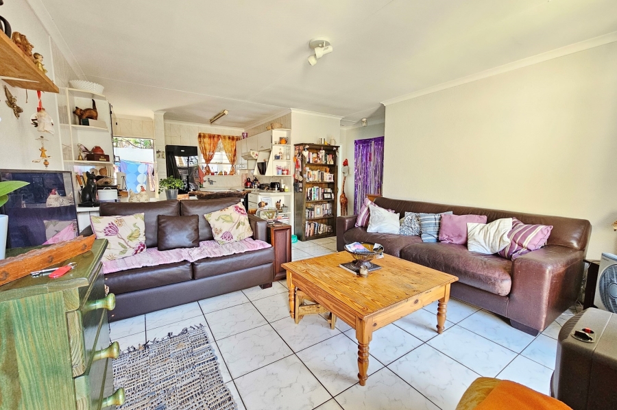 To Let 2 Bedroom Property for Rent in Fourways Gauteng