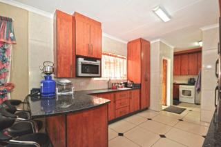 4 Bedroom Property for Sale in Ninapark Gauteng