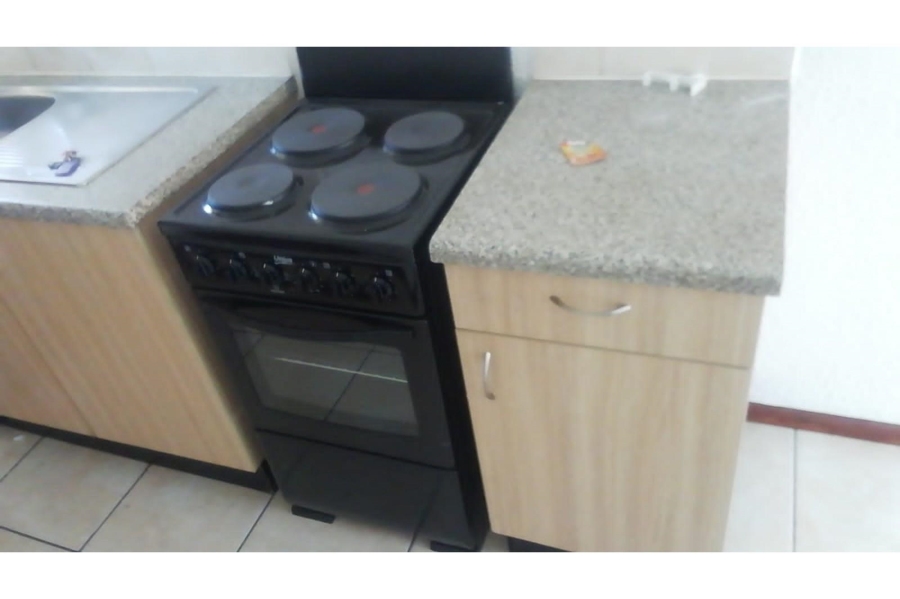 2 Bedroom Property for Sale in Aureus Gauteng