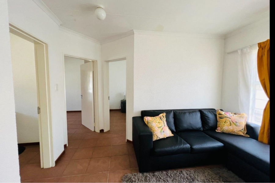 2 Bedroom Property for Sale in Aureus Gauteng