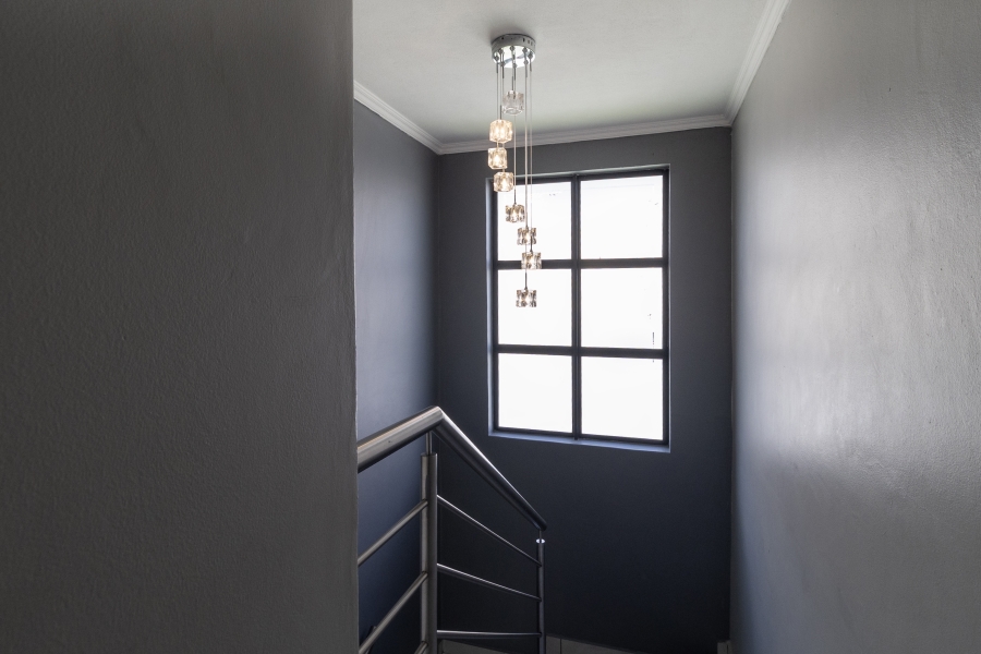 3 Bedroom Property for Sale in Olympus AH Gauteng