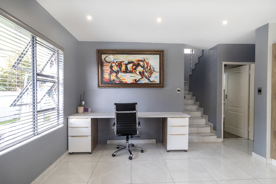 3 Bedroom Property for Sale in Olympus AH Gauteng