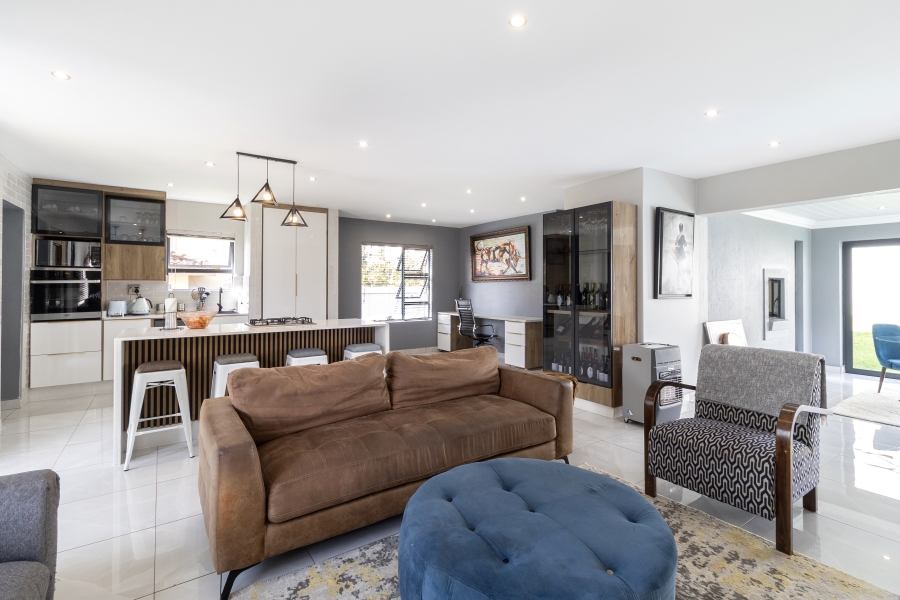 3 Bedroom Property for Sale in Olympus AH Gauteng