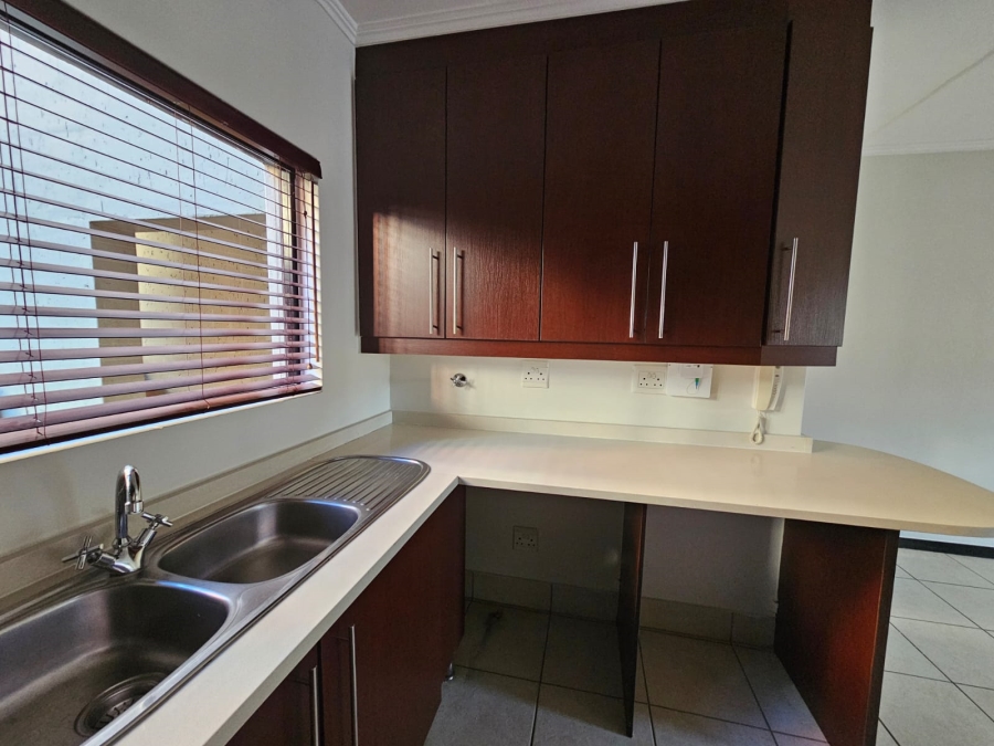 To Let 2 Bedroom Property for Rent in Solheim Gauteng