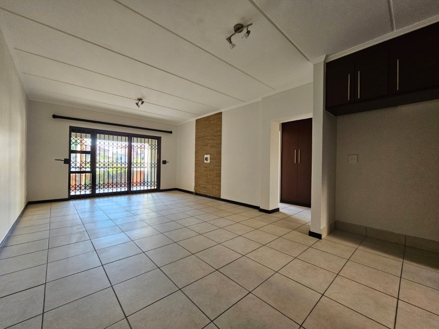 To Let 2 Bedroom Property for Rent in Solheim Gauteng