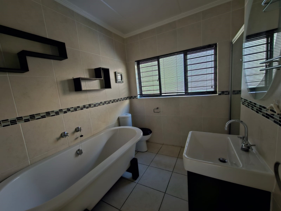 To Let 2 Bedroom Property for Rent in Solheim Gauteng