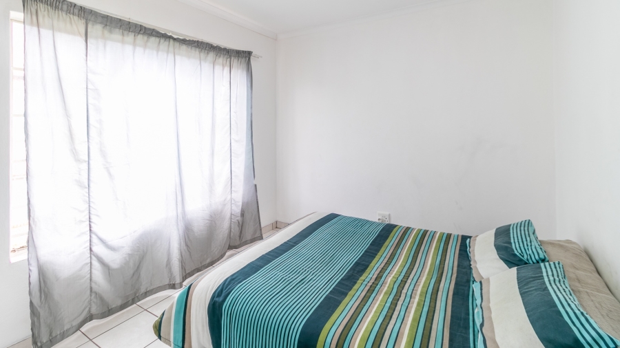 2 Bedroom Property for Sale in Noordwyk Gauteng