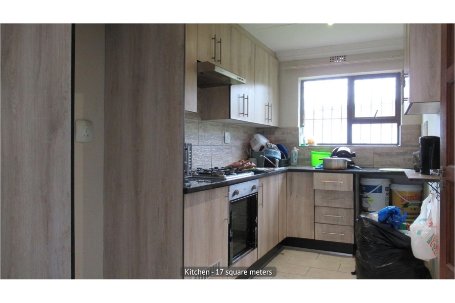 3 Bedroom Property for Sale in Strubensvallei Gauteng
